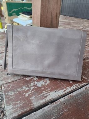 Men's Leather Wristlet Clutch - Taupe